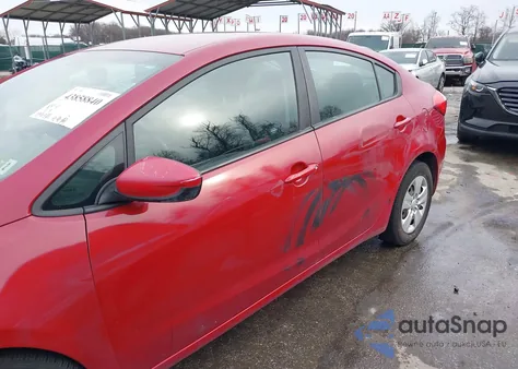 2016 Kia Forte Lx из США, поврежденный, VIN KNAFK4A65G5566499